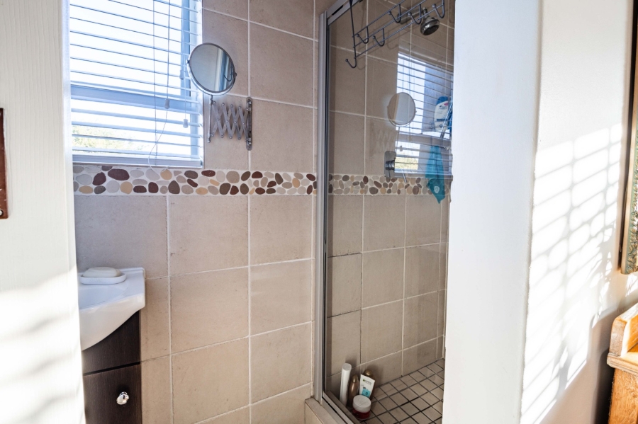 4 Bedroom Property for Sale in Rondebosch East Western Cape
